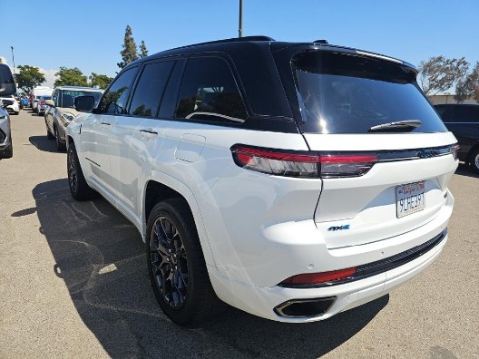 2024 Jeep Grand Cherokee 4xe Summit Reserve 4x4, available for sale in Franklin Square, New York | Luxury Motor Club. Franklin Square, New York 2024 Jeep Grand Cherokee 4xe Summit Reserve 4x4, available for sale in Franklin Square, New York | Luxury Motor Club. Franklin Square, New York