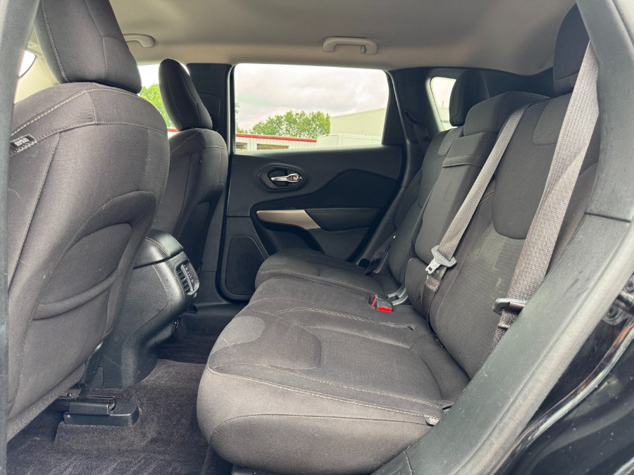 2017 Jeep Cherokee Latitude 4x4, available for sale in Ortonville, Michigan | Marsh Auto Sales LLC. Ortonville, Michigan 2017 Jeep Cherokee Latitude 4x4, available for sale in Ortonville, Michigan | Marsh Auto Sales LLC. Ortonville, Michigan