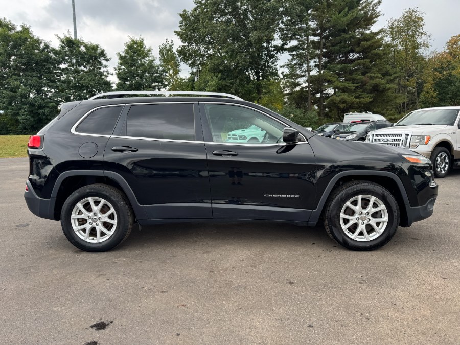 2017 Jeep Cherokee Latitude 4x4, available for sale in Ortonville, Michigan | Marsh Auto Sales LLC. Ortonville, Michigan 2017 Jeep Cherokee Latitude 4x4, available for sale in Ortonville, Michigan | Marsh Auto Sales LLC. Ortonville, Michigan