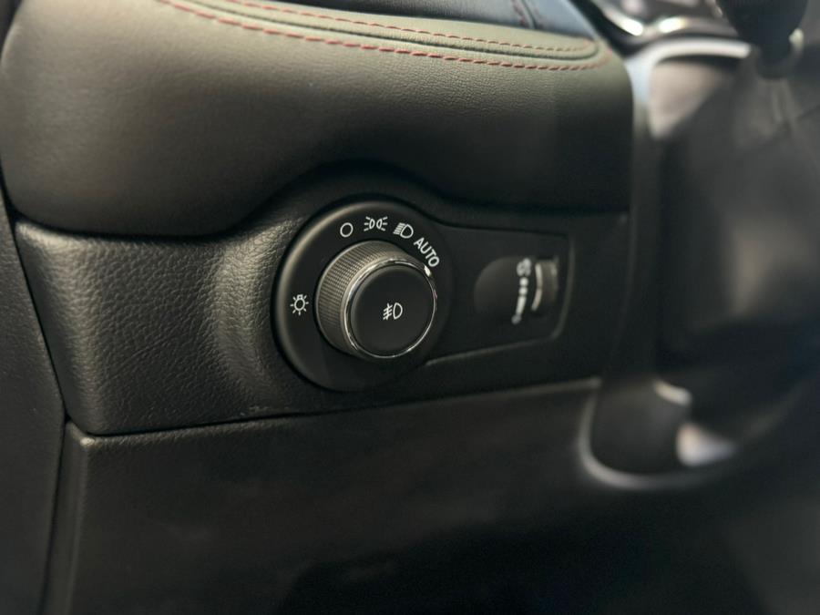 2022 Dodge Durango R/T Plus photo 11