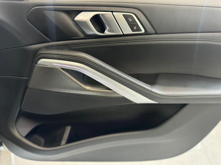 2022 BMW X6 xDrive40i Sports Activity Coupe, available for sale in Franklin Square, New York | Luxury Motor Club. Franklin Square, New York 2022 BMW X6 xDrive40i Sports Activity Coupe, available for sale in Franklin Square, New York | Luxury Motor Club. Franklin Square, New York