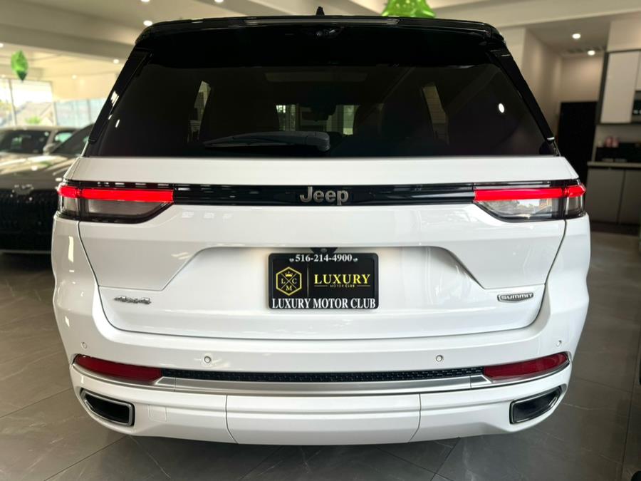 2022 Jeep Grand Cherokee Summit Reserve photo 6