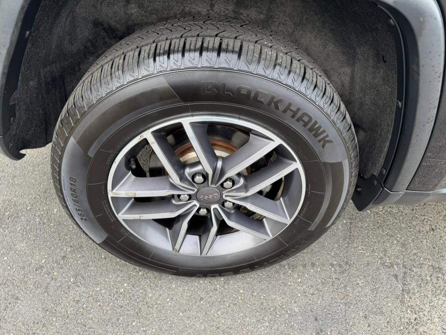 2019 Jeep Grand Cherokee Limited X 4x4, available for sale in Berlin, Connecticut | Tru Auto Mall. Berlin, Connecticut 2019 Jeep Grand Cherokee Limited X 4x4, available for sale in Berlin, Connecticut | Tru Auto Mall. Berlin, Connecticut