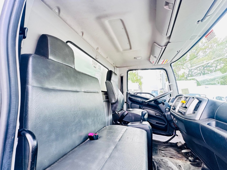 2020 HINO 268A 26 FEET DRY BOX + LIFT GATE + NO CDL, available for sale in South Amboy, New Jersey | NJ Truck Spot. South Amboy, New Jersey 2020 HINO 268A 26 FEET DRY BOX + LIFT GATE + NO CDL, available for sale in South Amboy, New Jersey | NJ Truck Spot. South Amboy, New Jersey