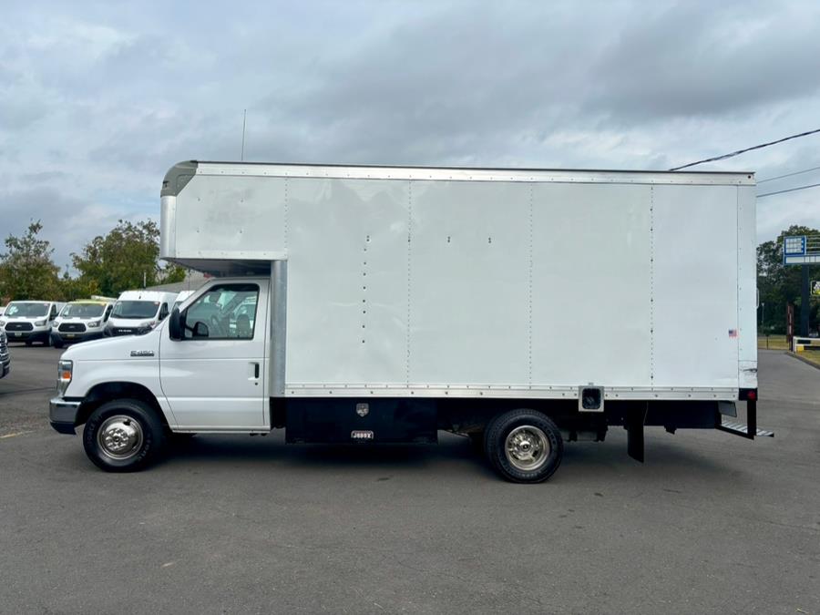 2015 Ford Econoline Commercial Cutaway E-450 Super Duty 176" DRW, available for sale in South Windsor, Connecticut | Mike And Tony Auto Sales, Inc. South Windsor, Connecticut 2015 Ford Econoline Commercial Cutaway E-450 Super Duty 176" DRW, available for sale in South Windsor, Connecticut | Mike And Tony Auto Sales, Inc. South Windsor, Connecticut