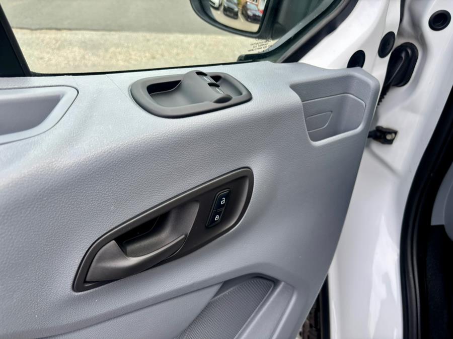 2018 Ford Transit Van photo 16