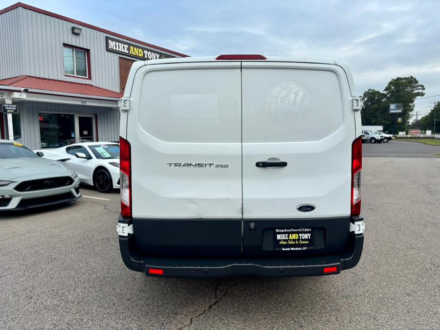 2018 Ford Transit Van photo 8