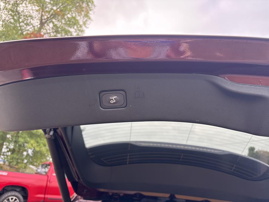 2022 Ford Edge ST-Line AWD, available for sale in Old Saybrook, Connecticut | Saybrook Auto Barn. Old Saybrook, Connecticut 2022 Ford Edge ST-Line AWD, available for sale in Old Saybrook, Connecticut | Saybrook Auto Barn. Old Saybrook, Connecticut