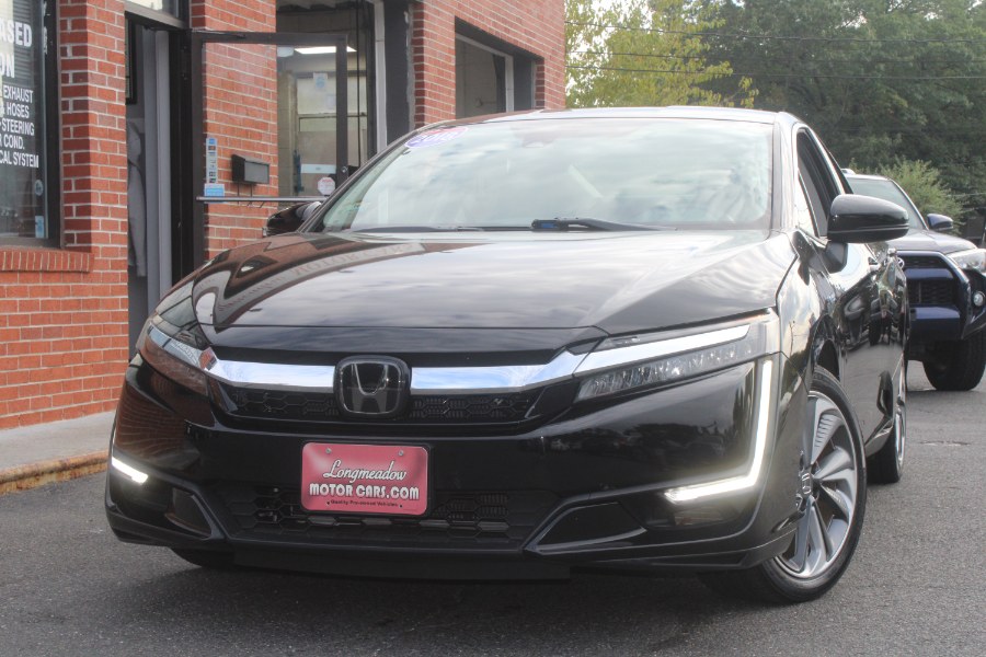 Used Honda Clarity Plug-In Hybrid Touring Sedan 2018 | Longmeadow Motor Cars. ENFIELD, Connecticut