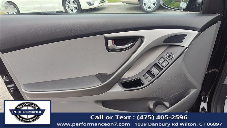 2016 Hyundai Elantra 4dr Sdn Auto SE (Ulsan Plant), available for sale in Wilton, Connecticut | Performance Motor Cars Of Connecticut LLC. Wilton, Connecticut 2016 Hyundai Elantra 4dr Sdn Auto SE (Ulsan Plant), available for sale in Wilton, Connecticut | Performance Motor Cars Of Connecticut LLC. Wilton, Connecticut