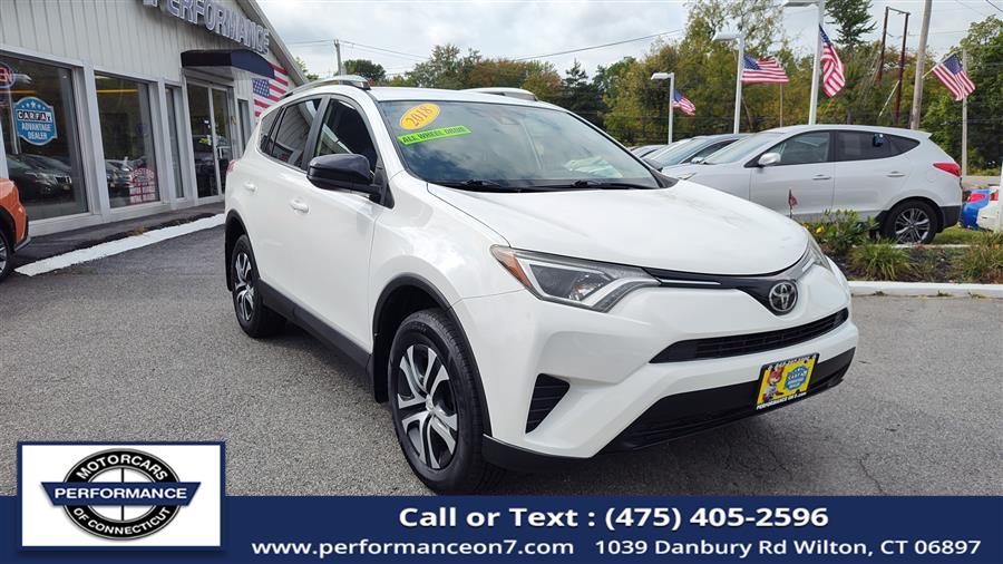 Used 2018 Toyota RAV4 in Wilton, Connecticut | Performance Motor Cars Of Connecticut LLC. Wilton, Connecticut