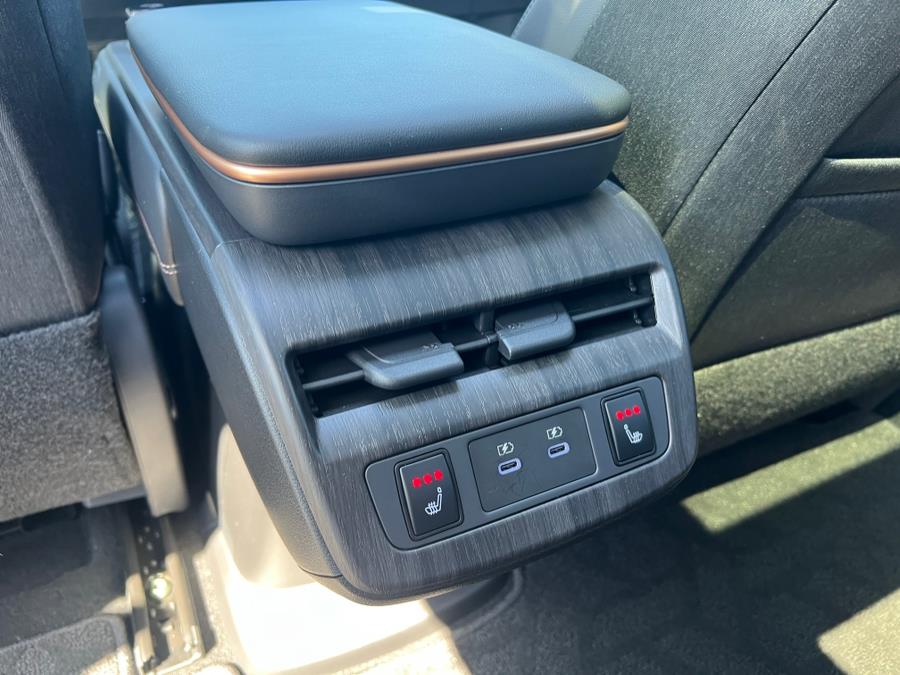 2025 Nissan ARIYA EVOLVE+ FWD, available for sale in Daly City, California | Green Light Auto Wholesale. Daly City, California 2025 Nissan ARIYA EVOLVE+ FWD, available for sale in Daly City, California | Green Light Auto Wholesale. Daly City, California