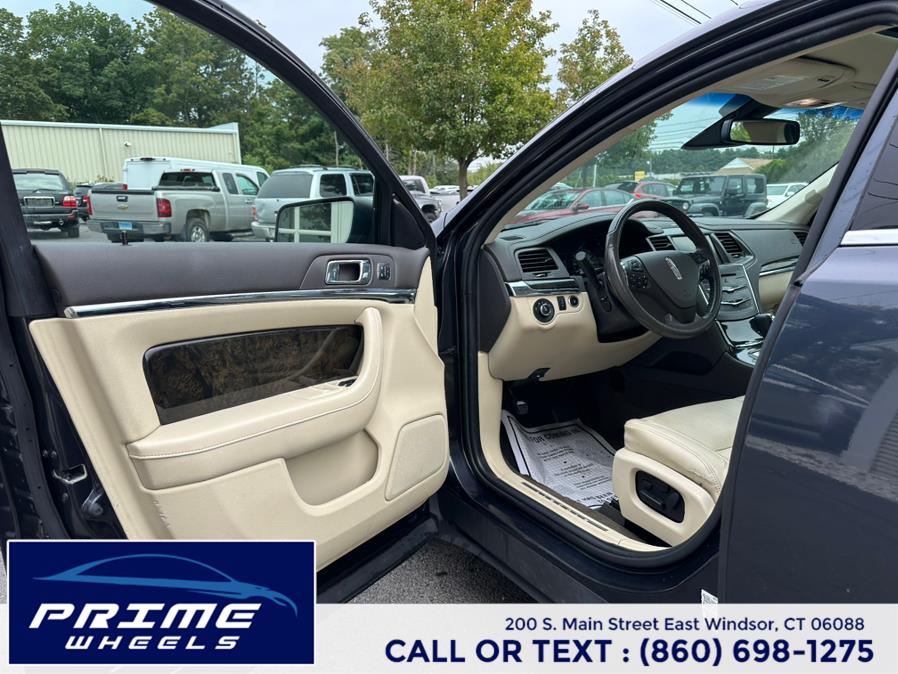 2014 Lincoln MKS 4dr Sdn 3.5L AWD EcoBoost, available for sale in East Windsor, Connecticut | Prime Wheels. East Windsor, Connecticut 2014 Lincoln MKS 4dr Sdn 3.5L AWD EcoBoost, available for sale in East Windsor, Connecticut | Prime Wheels. East Windsor, Connecticut