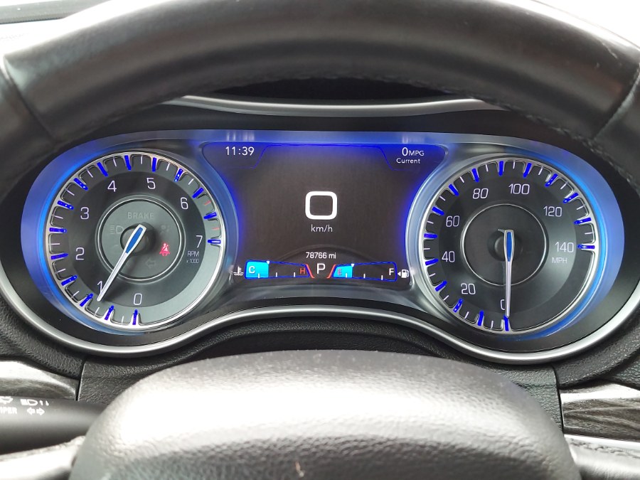 2016 Chrysler 300 4dr Sdn Limited AWD, available for sale in East Windsor, Connecticut | United Auto Sales of E Windsor, Inc. East Windsor, Connecticut 2016 Chrysler 300 4dr Sdn Limited AWD, available for sale in East Windsor, Connecticut | United Auto Sales of E Windsor, Inc. East Windsor, Connecticut