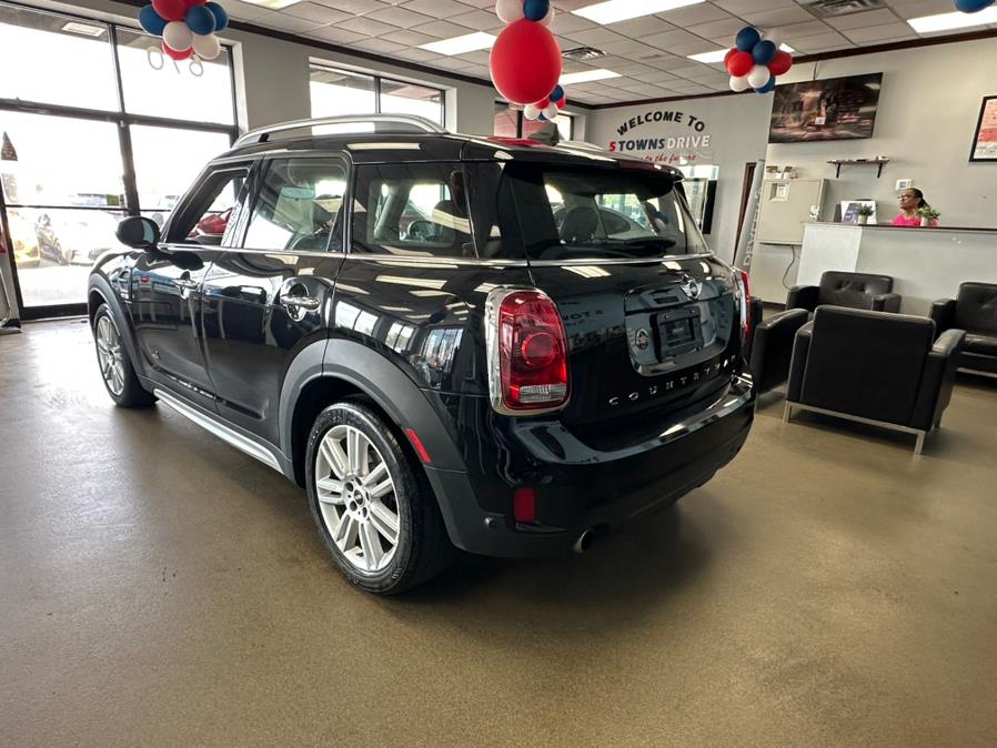 2018 MINI Countryman Cooper ALL4, available for sale in Inwood, New York | 5 Towns Drive. Inwood, New York 2018 MINI Countryman Cooper ALL4, available for sale in Inwood, New York | 5 Towns Drive. Inwood, New York