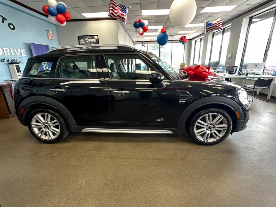 2018 MINI Countryman Cooper ALL4, available for sale in Inwood, New York | 5 Towns Drive. Inwood, New York 2018 MINI Countryman Cooper ALL4, available for sale in Inwood, New York | 5 Towns Drive. Inwood, New York