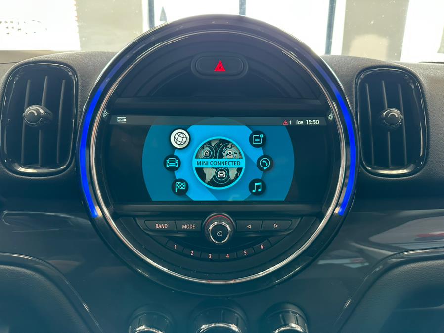 2018 MINI Countryman Cooper ALL4, available for sale in Inwood, New York | 5 Towns Drive. Inwood, New York 2018 MINI Countryman Cooper ALL4, available for sale in Inwood, New York | 5 Towns Drive. Inwood, New York