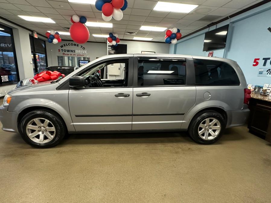 2014 Dodge Grand Caravan 4dr Wgn SXT, available for sale in Inwood, New York | 5 Towns Drive. Inwood, New York 2014 Dodge Grand Caravan 4dr Wgn SXT, available for sale in Inwood, New York | 5 Towns Drive. Inwood, New York