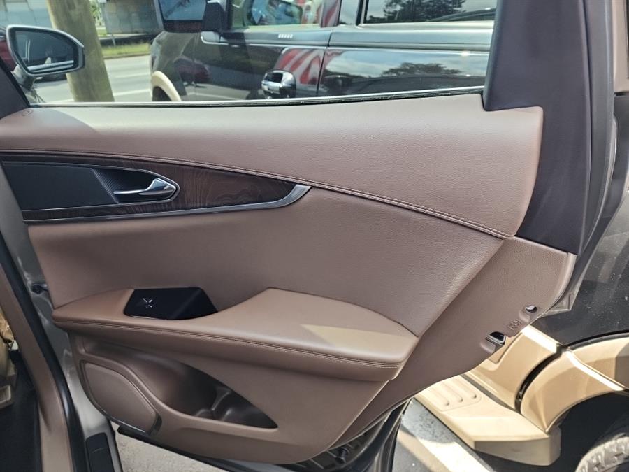 2017 Lincoln MKX Reserve AWD, available for sale in Islip, New York | L.I. Auto Gallery. Islip, New York 2017 Lincoln MKX Reserve AWD, available for sale in Islip, New York | L.I. Auto Gallery. Islip, New York
