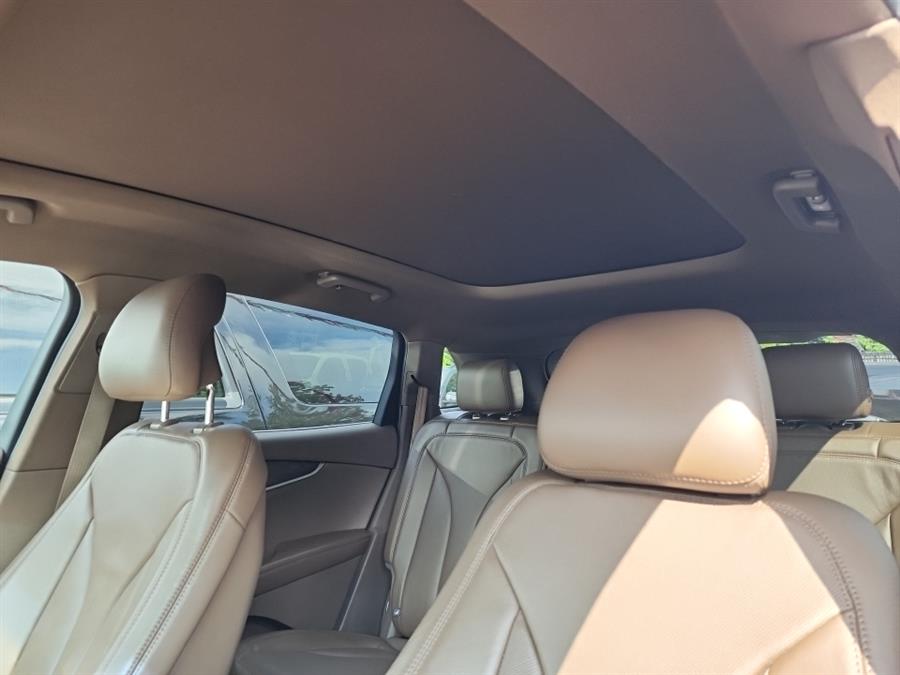2017 Lincoln MKX Reserve AWD, available for sale in Islip, New York | L.I. Auto Gallery. Islip, New York 2017 Lincoln MKX Reserve AWD, available for sale in Islip, New York | L.I. Auto Gallery. Islip, New York