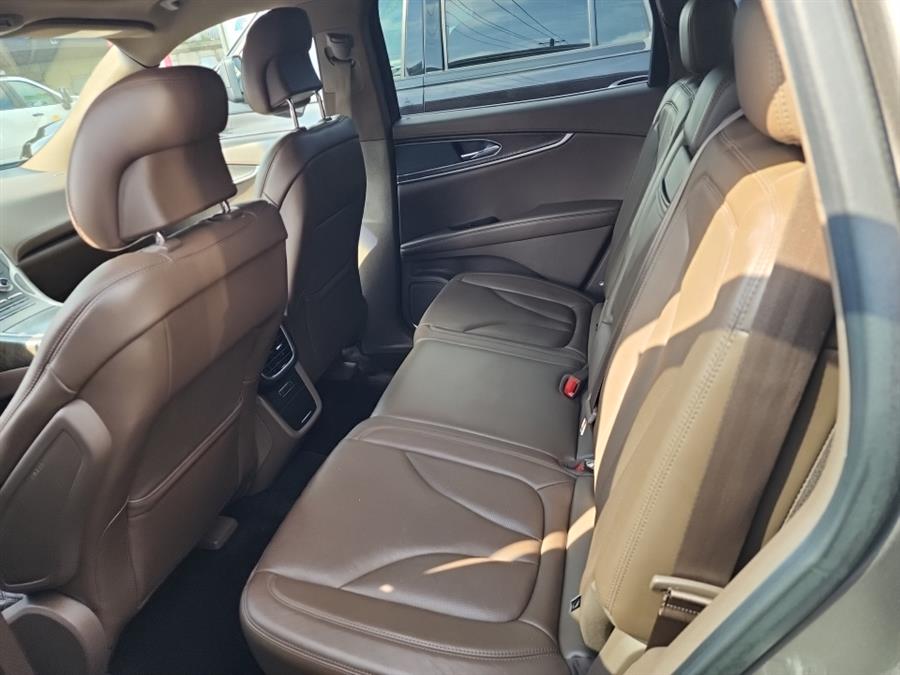 2017 Lincoln MKX Reserve AWD, available for sale in Islip, New York | L.I. Auto Gallery. Islip, New York 2017 Lincoln MKX Reserve AWD, available for sale in Islip, New York | L.I. Auto Gallery. Islip, New York