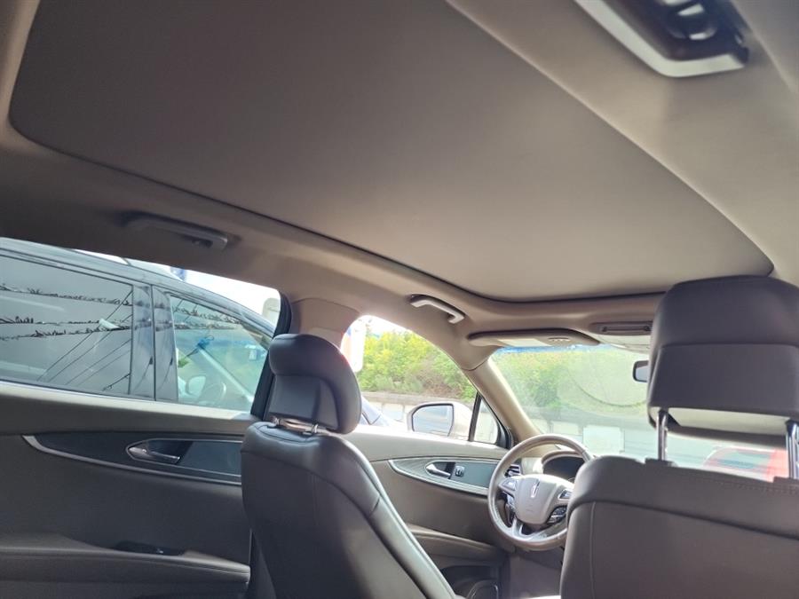 2017 Lincoln MKX Reserve AWD, available for sale in Islip, New York | L.I. Auto Gallery. Islip, New York 2017 Lincoln MKX Reserve AWD, available for sale in Islip, New York | L.I. Auto Gallery. Islip, New York