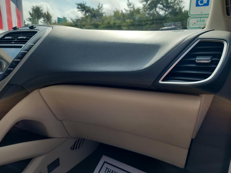 2018 Lincoln MKX Reserve AWD, available for sale in Islip, New York | L.I. Auto Gallery. Islip, New York 2018 Lincoln MKX Reserve AWD, available for sale in Islip, New York | L.I. Auto Gallery. Islip, New York