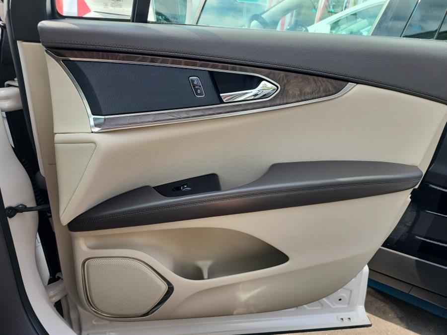 2018 Lincoln MKX Reserve AWD, available for sale in Islip, New York | L.I. Auto Gallery. Islip, New York 2018 Lincoln MKX Reserve AWD, available for sale in Islip, New York | L.I. Auto Gallery. Islip, New York
