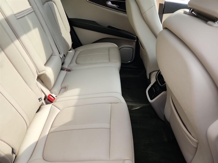 2018 Lincoln MKX Reserve AWD, available for sale in Islip, New York | L.I. Auto Gallery. Islip, New York 2018 Lincoln MKX Reserve AWD, available for sale in Islip, New York | L.I. Auto Gallery. Islip, New York