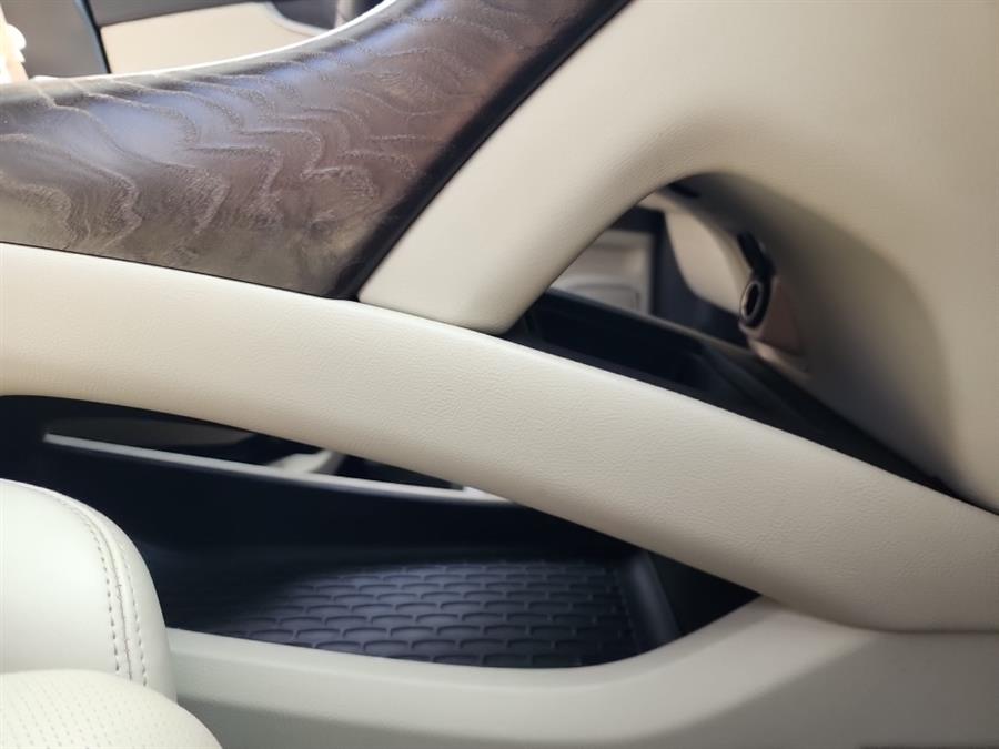 2018 Lincoln MKX Reserve AWD, available for sale in Islip, New York | L.I. Auto Gallery. Islip, New York 2018 Lincoln MKX Reserve AWD, available for sale in Islip, New York | L.I. Auto Gallery. Islip, New York