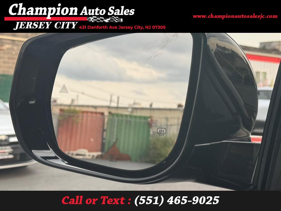2022 Jeep Grand Cherokee L Altitude 4x4, available for sale in Jersey City, New Jersey | Champion Auto Sales. Jersey City, New Jersey 2022 Jeep Grand Cherokee L Altitude 4x4, available for sale in Jersey City, New Jersey | Champion Auto Sales. Jersey City, New Jersey