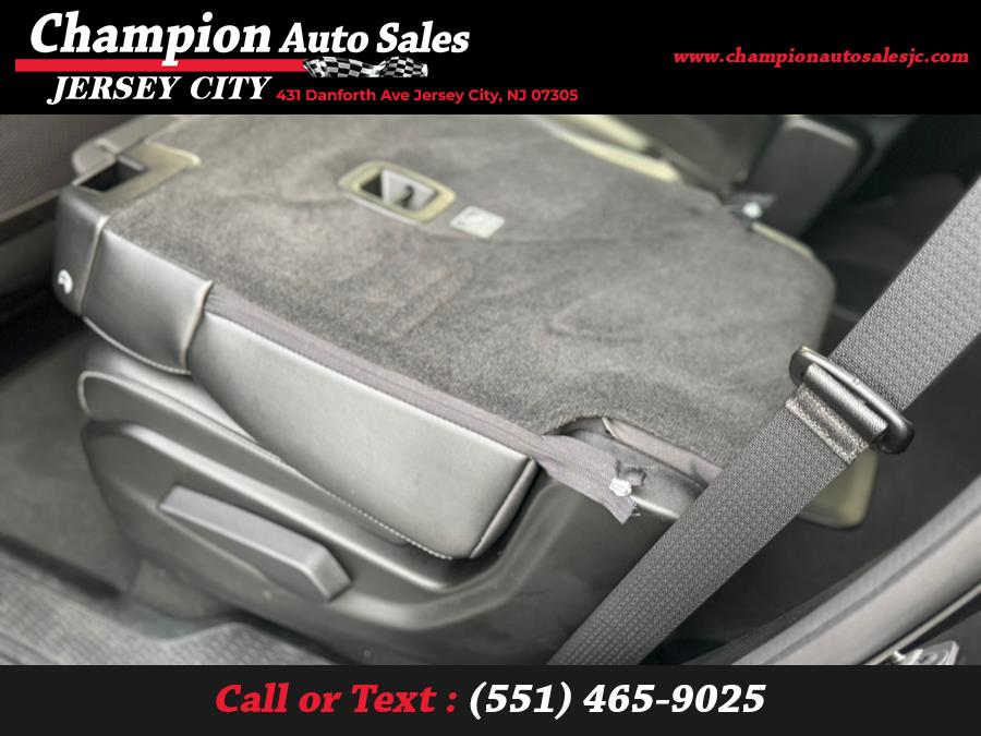 2022 Jeep Grand Cherokee L Altitude 4x4, available for sale in Jersey City, New Jersey | Champion Auto Sales. Jersey City, New Jersey 2022 Jeep Grand Cherokee L Altitude 4x4, available for sale in Jersey City, New Jersey | Champion Auto Sales. Jersey City, New Jersey