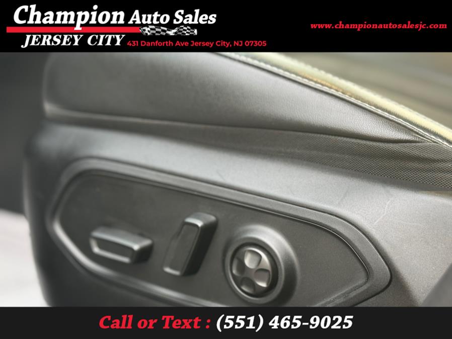 2022 Jeep Grand Cherokee L Altitude 4x4, available for sale in Jersey City, New Jersey | Champion Auto Sales. Jersey City, New Jersey 2022 Jeep Grand Cherokee L Altitude 4x4, available for sale in Jersey City, New Jersey | Champion Auto Sales. Jersey City, New Jersey