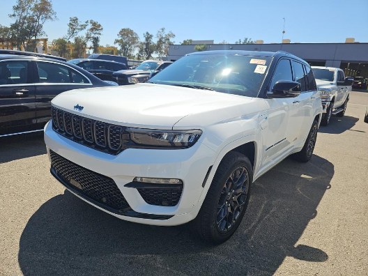 Used 2024 Jeep Grand Cherokee 4xe in Franklin Square, New York | C Rich Cars. Franklin Square, New York