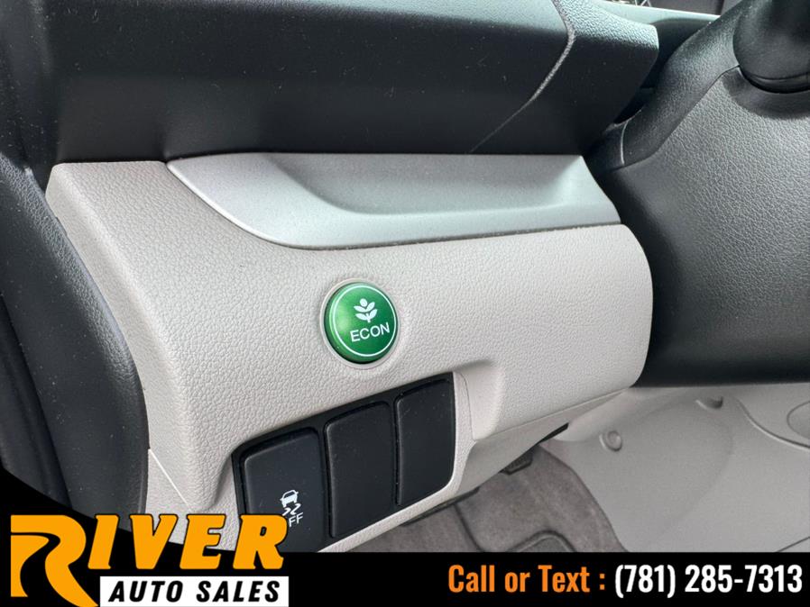 2012 Honda CR-V 4WD 5dr EX, available for sale in Malden, Massachusetts | River Auto Sales. Malden, Massachusetts 2012 Honda CR-V 4WD 5dr EX, available for sale in Malden, Massachusetts | River Auto Sales. Malden, Massachusetts