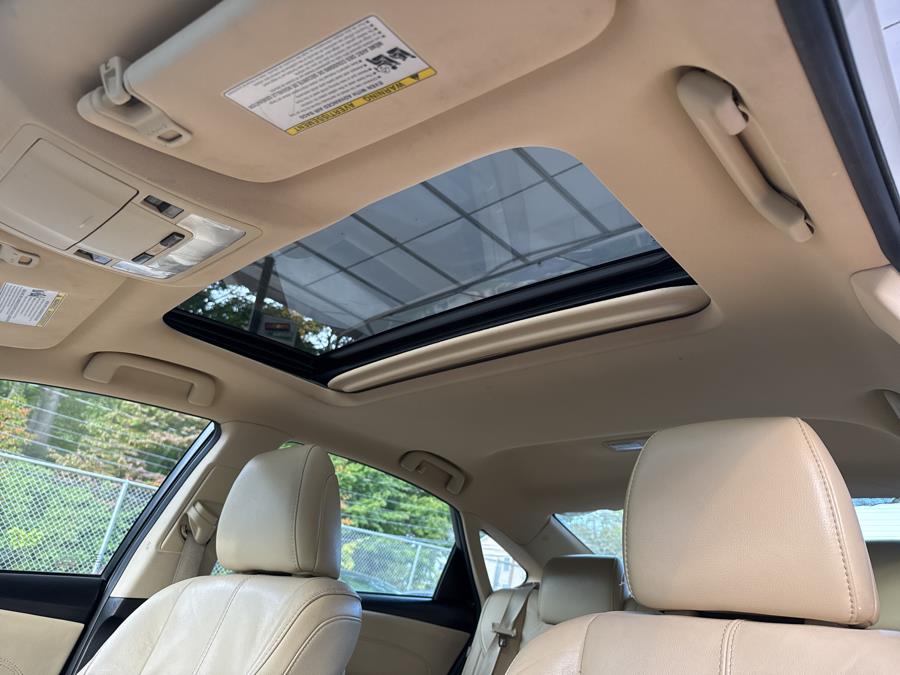 2013 Toyota Avalon 4dr Sdn XLE Premium (Natl), available for sale in Hartford, Connecticut | HPG Auto Sales LLC. Hartford, Connecticut 2013 Toyota Avalon 4dr Sdn XLE Premium (Natl), available for sale in Hartford, Connecticut | HPG Auto Sales LLC. Hartford, Connecticut