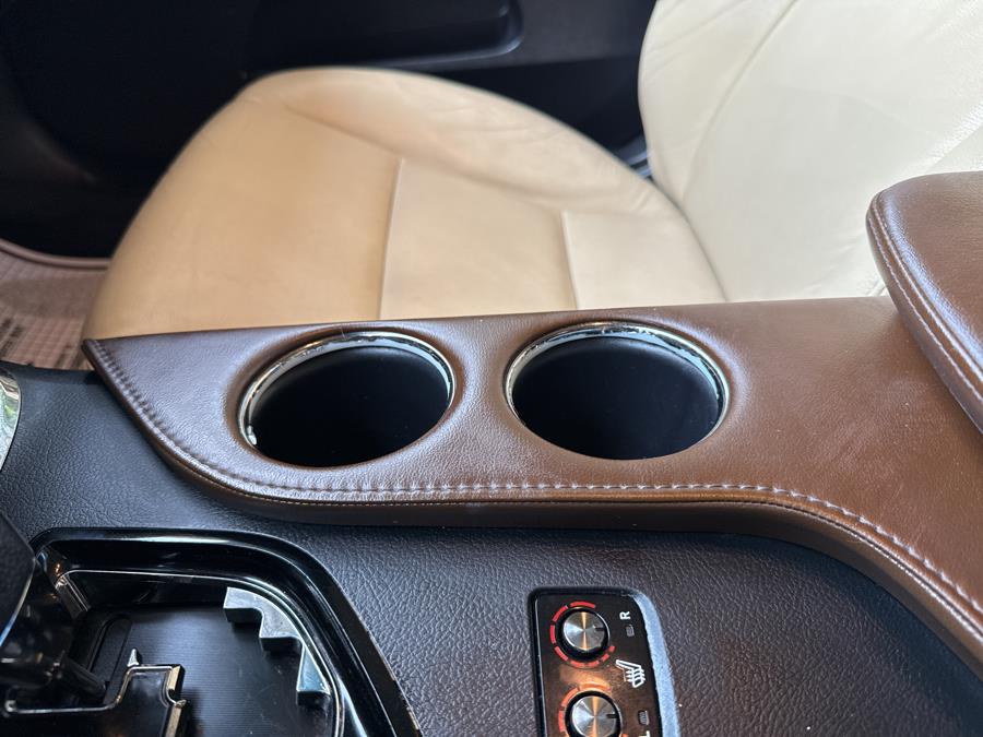 2013 Toyota Avalon 4dr Sdn XLE Premium (Natl), available for sale in Hartford, Connecticut | HPG Auto Sales LLC. Hartford, Connecticut 2013 Toyota Avalon 4dr Sdn XLE Premium (Natl), available for sale in Hartford, Connecticut | HPG Auto Sales LLC. Hartford, Connecticut