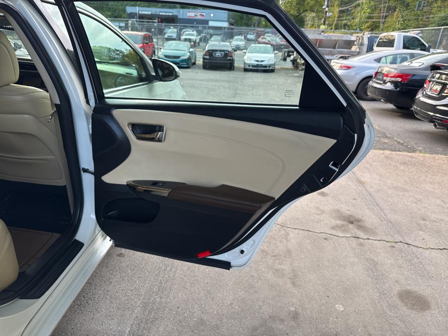 2013 Toyota Avalon 4dr Sdn XLE Premium (Natl), available for sale in Hartford, Connecticut | HPG Auto Sales LLC. Hartford, Connecticut 2013 Toyota Avalon 4dr Sdn XLE Premium (Natl), available for sale in Hartford, Connecticut | HPG Auto Sales LLC. Hartford, Connecticut