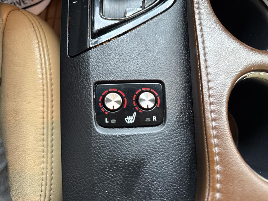 2013 Toyota Avalon 4dr Sdn XLE Premium (Natl), available for sale in Hartford, Connecticut | HPG Auto Sales LLC. Hartford, Connecticut 2013 Toyota Avalon 4dr Sdn XLE Premium (Natl), available for sale in Hartford, Connecticut | HPG Auto Sales LLC. Hartford, Connecticut