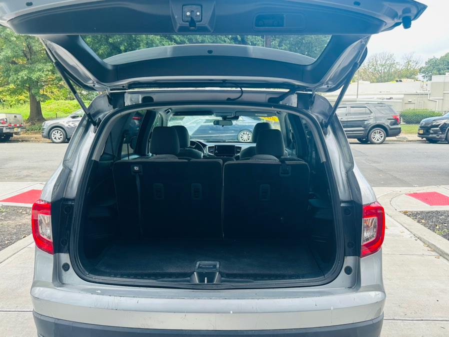 2019 Honda Pilot EX AWD, available for sale in Irvington, New Jersey | Elis Motors Corp. Irvington, New Jersey 2019 Honda Pilot EX AWD, available for sale in Irvington, New Jersey | Elis Motors Corp. Irvington, New Jersey