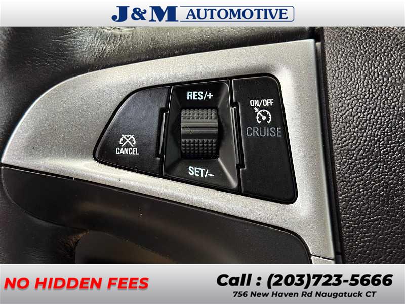 2017 Chevrolet Equinox LT, available for sale in Naugatuck, Connecticut | J&M Automotive Sls&Svc LLC. Naugatuck, Connecticut 2017 Chevrolet Equinox LT, available for sale in Naugatuck, Connecticut | J&M Automotive Sls&Svc LLC. Naugatuck, Connecticut