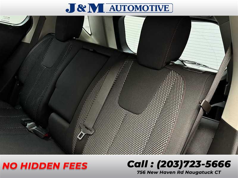 2017 Chevrolet Equinox LT, available for sale in Naugatuck, Connecticut | J&M Automotive Sls&Svc LLC. Naugatuck, Connecticut 2017 Chevrolet Equinox LT, available for sale in Naugatuck, Connecticut | J&M Automotive Sls&Svc LLC. Naugatuck, Connecticut