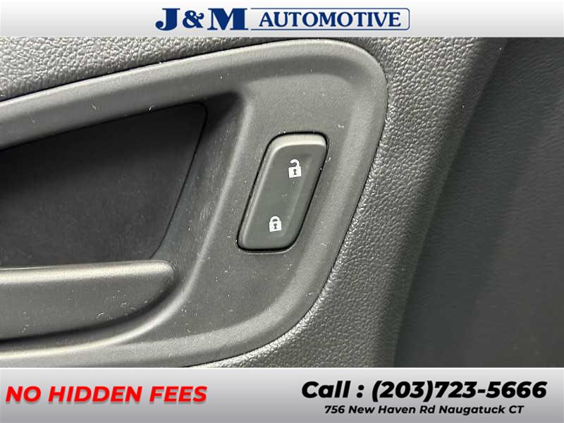 2020 Chevrolet Colorado 2WD Work Truck, available for sale in Naugatuck, Connecticut | J&M Automotive Sls&Svc LLC. Naugatuck, Connecticut 2020 Chevrolet Colorado 2WD Work Truck, available for sale in Naugatuck, Connecticut | J&M Automotive Sls&Svc LLC. Naugatuck, Connecticut