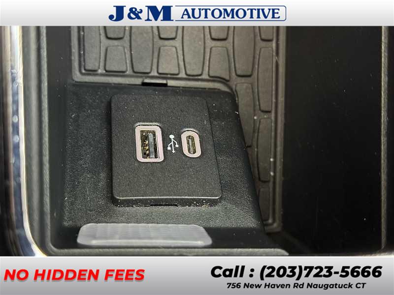 2021 Lincoln Aviator Black Label, available for sale in Naugatuck, Connecticut | J&M Automotive Sls&Svc LLC. Naugatuck, Connecticut 2021 Lincoln Aviator Black Label, available for sale in Naugatuck, Connecticut | J&M Automotive Sls&Svc LLC. Naugatuck, Connecticut