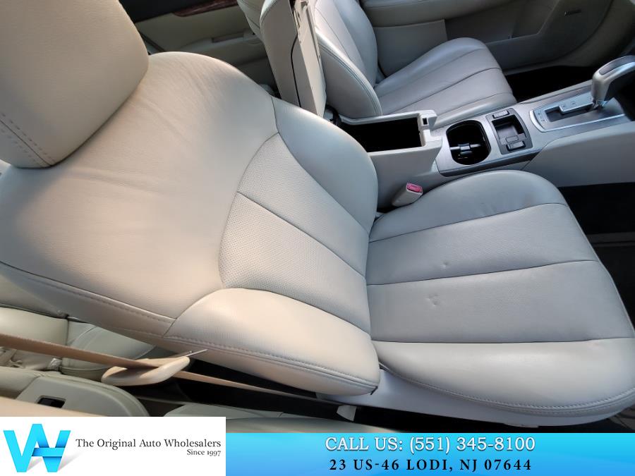 2010 Subaru Legacy Limited photo 13