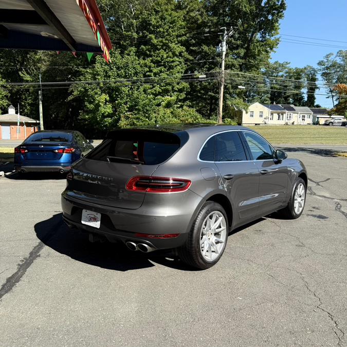 2016 Porsche Macan AWD 4dr S, available for sale in Windsor Locks, Connecticut | JANNA MOTORS LLC. Windsor Locks, Connecticut 2016 Porsche Macan AWD 4dr S, available for sale in Windsor Locks, Connecticut | JANNA MOTORS LLC. Windsor Locks, Connecticut