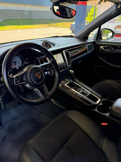 2016 Porsche Macan AWD 4dr S, available for sale in Windsor Locks, Connecticut | JANNA MOTORS LLC. Windsor Locks, Connecticut 2016 Porsche Macan AWD 4dr S, available for sale in Windsor Locks, Connecticut | JANNA MOTORS LLC. Windsor Locks, Connecticut