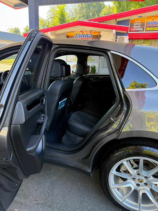 2016 Porsche Macan AWD 4dr S, available for sale in Windsor Locks, Connecticut | JANNA MOTORS LLC. Windsor Locks, Connecticut 2016 Porsche Macan AWD 4dr S, available for sale in Windsor Locks, Connecticut | JANNA MOTORS LLC. Windsor Locks, Connecticut