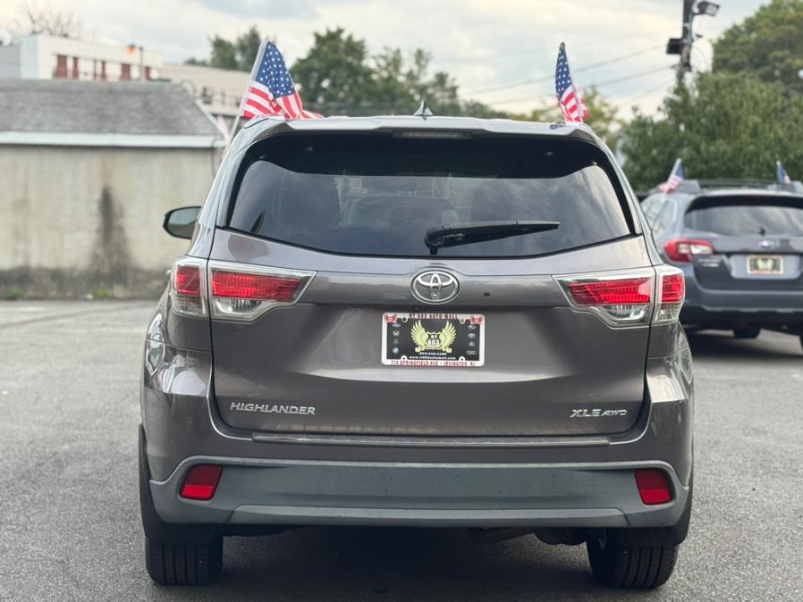 2016 Toyota Highlander AWD 4dr V6 XLE (Natl), available for sale in Irvington, New Jersey | RT 603 Auto Mall. Irvington, New Jersey 2016 Toyota Highlander AWD 4dr V6 XLE (Natl), available for sale in Irvington, New Jersey | RT 603 Auto Mall. Irvington, New Jersey