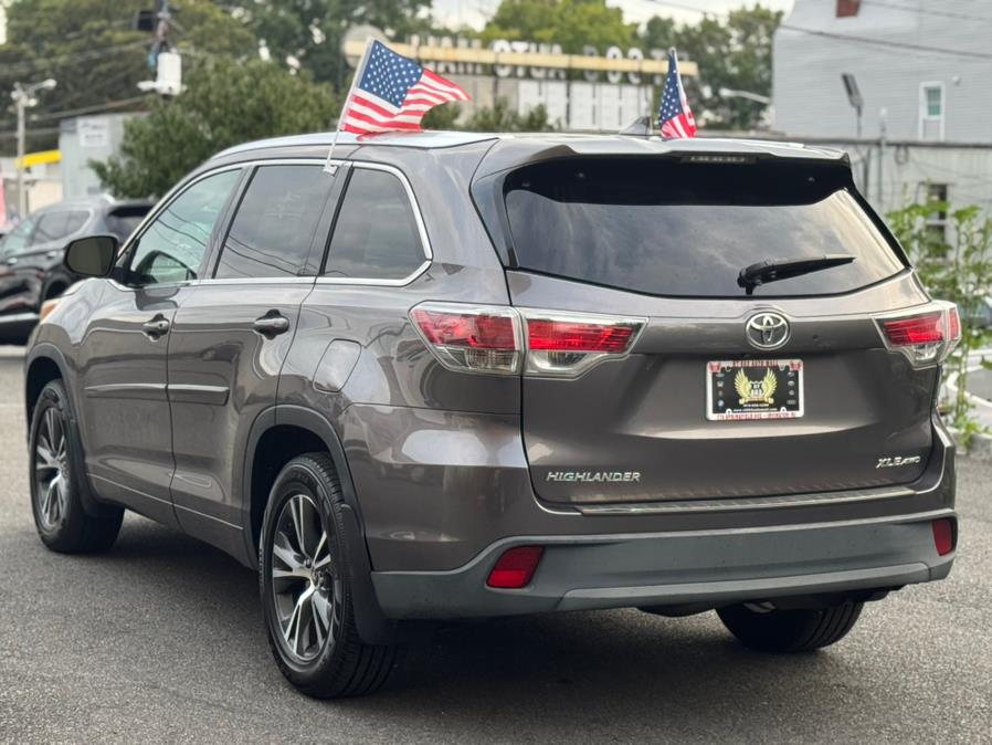 2016 Toyota Highlander AWD 4dr V6 XLE (Natl), available for sale in Irvington, New Jersey | RT 603 Auto Mall. Irvington, New Jersey 2016 Toyota Highlander AWD 4dr V6 XLE (Natl), available for sale in Irvington, New Jersey | RT 603 Auto Mall. Irvington, New Jersey